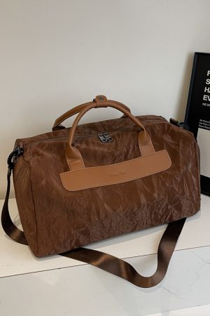 Large Capacity Travel Bag for Women, Lightweight Crossbody Gym Bag, Versatile Handheld Luggage for Short Trips and Sports