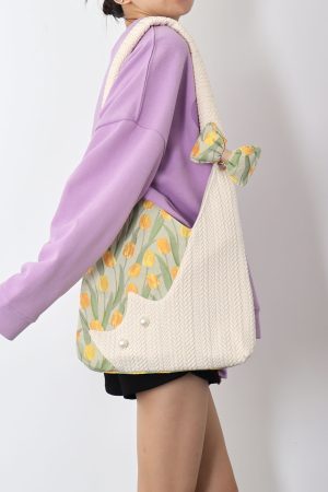 Large Capacity Tulip Cat Tote Bag - Cute Niche Design for Spring, Stylish Shoulder Crossbody Bag