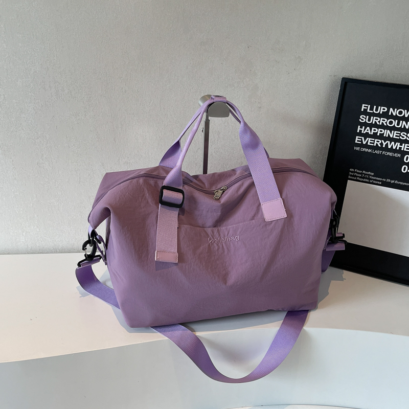 Large Capacity Women's Commuter Travel Bag - Lightweight Fitness Shoulder Bag, Perfect for Maternity & Everyday Use Large Capacity Women's Commuter Travel Bag - Lightweight Fitness Shoulder Bag, Perfect for Maternity & Everyday Use