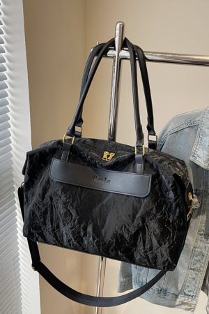 Large Capacity Women's Handbag - Fashionable Lightweight Travel Bag for Business Trips and Fitness - Stylish Storage Solution