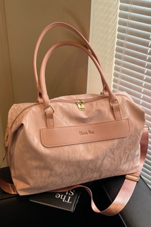 Large Capacity Women's Handbag - Fashionable Lightweight Travel Bag for Business Trips and Fitness - Stylish Storage Solution