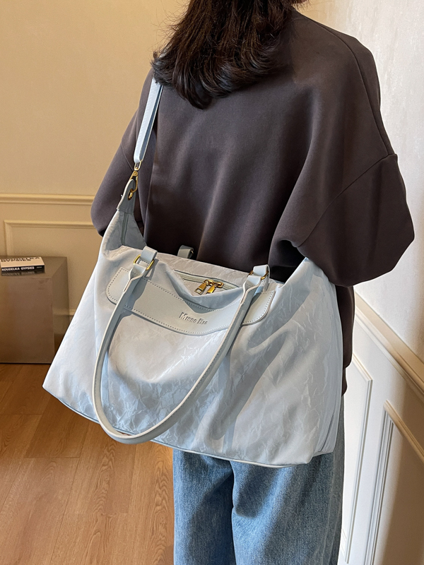 Large Capacity Women's Handbag - Fashionable Lightweight Travel Bag for Business Trips and Fitness - Stylish Storage Solution Large Capacity Women's Handbag - Fashionable Lightweight Travel Bag for Business Trips and Fitness - Stylish Storage Solution