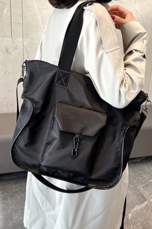 Large-Capacity Women's Shoulder Bag - Versatile Minimalist Tote & Crossbody for Students and Commuters - Chic Everyday Style