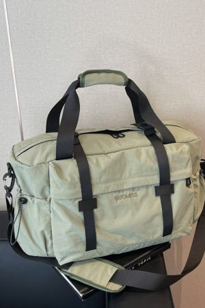 Large Capacity Women's Travel Bag - Stylish Hand-Held Sports Fitness Shoulder Luggage & Maternity Storage Bag