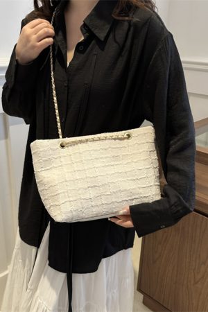 Large Textured Retro Handbag for Women - Trendy 2025 Korean Style Shoulder Tote Bag with High Capacity