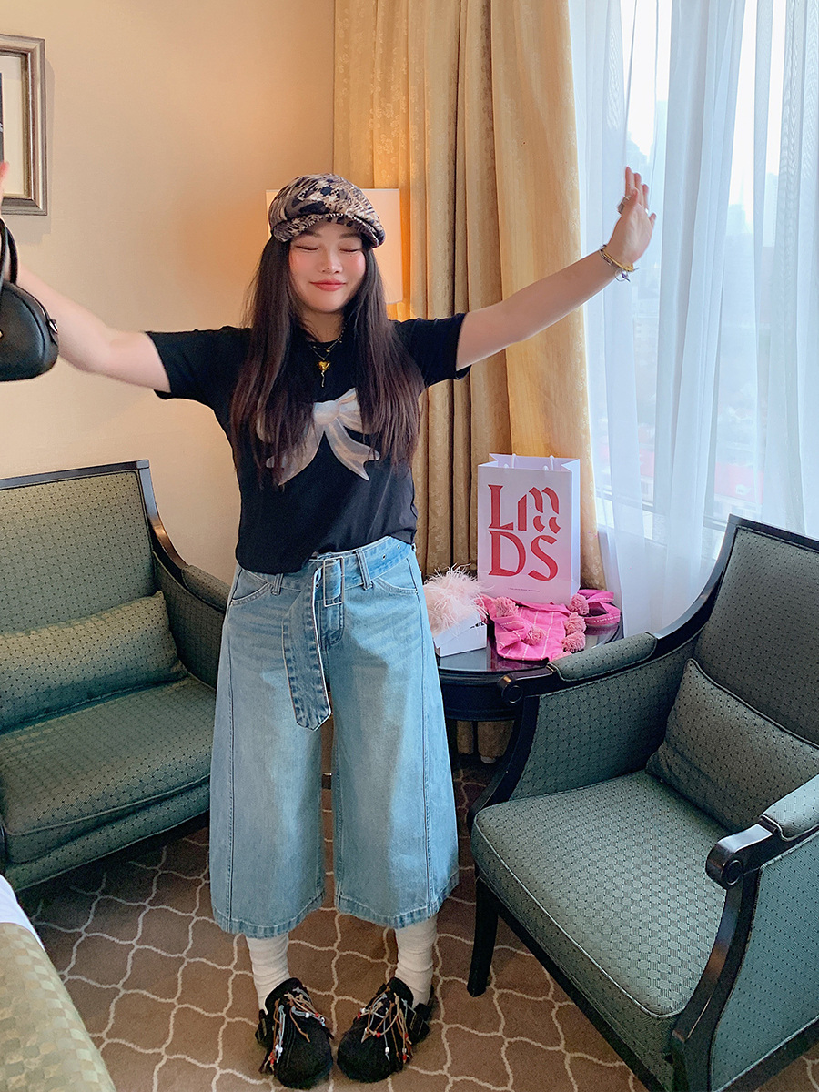 Leopard Print Wide-Leg Jeans for Women - High-Waisted Cropped Pants in Loose Lazy Style, Spring/Summer 2025 Fashion Leopard Print Wide-Leg Jeans for Women - High-Waisted Cropped Pants in Loose Lazy Style, Spring/Summer 2025 Fashion