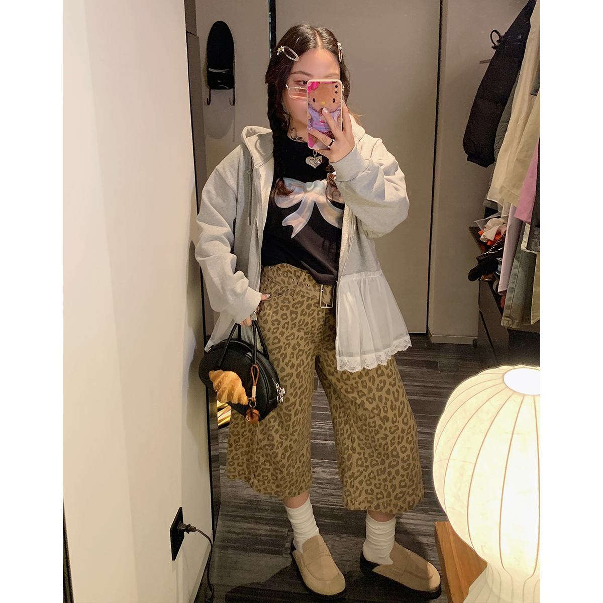 Leopard Print Wide-Leg Jeans for Women - High-Waisted Cropped Pants in Loose Lazy Style, Spring/Summer 2025 Fashion Leopard Print Wide-Leg Jeans for Women - High-Waisted Cropped Pants in Loose Lazy Style, Spring/Summer 2025 Fashion