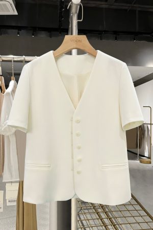 Light Beige Thin Blazer for Petite Women - Short Sleeve Summer Suit in Gentle Socialite Style, Chic 2025 Fashion