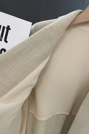 Light Beige Thin Cotton-Linen Blazer for Women - Vintage Commuting Suit Jacket, 2025 Spring Summer Fashion Essentials