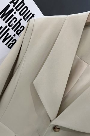 Light Beige Thin Design Blazer for Women - Vintage College Style Suit, 2025 Summer Trend, Chic and Mature Fashion