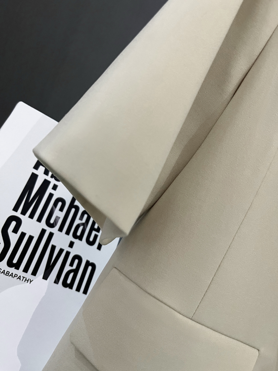 Light Beige Thin Design Blazer for Women - Vintage College Style Suit, 2025 Summer Trend, Chic and Mature Fashion Light Beige Thin Design Blazer for Women - Vintage College Style Suit, 2025 Summer Trend, Chic and Mature Fashion