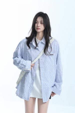 Light Blue Diamond-Patterned Brushed Long Sleeve Shirt for Women - Unique Loose Fit, Chic Casual Style