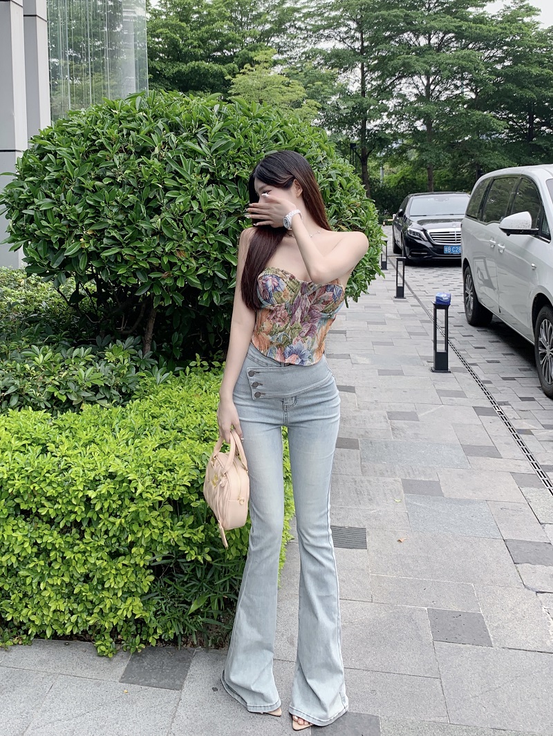 Light Blue High-Waisted Denim Flared Pants for Women - Summer Slim Fit Tapered Style, Y2K Inspired Fashion Light Blue High-Waisted Denim Flared Pants for Women - Summer Slim Fit Tapered Style, Y2K Inspired Fashion