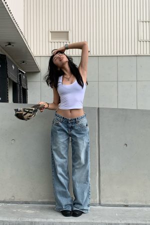 Light Blue Washed Denim Jeans - Low Waist Style, 90s Inspired, Casual Everyday Look, Perfect for Lazy Mornings