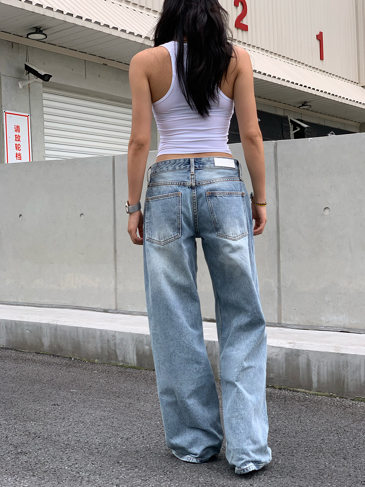 Light Blue Washed Denim Jeans - Low Waist Style, 90s Inspired, Casual Everyday Look, Perfect for Lazy Mornings Light Blue Washed Denim Jeans - Low Waist Style, 90s Inspired, Casual Everyday Look, Perfect for Lazy Mornings