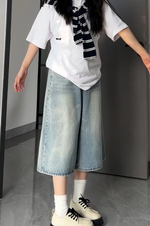 Light-Colored Women's Plus-Size Summer Wide-Leg Pants, High-Waisted Loose-Fitting 7/8 Length Trousers for a Flattering Fit