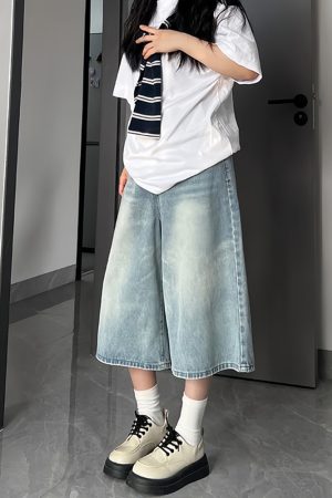 Light-Colored Women's Plus-Size Summer Wide-Leg Pants, High-Waisted Loose-Fitting 7/8 Length Trousers for a Flattering Fit