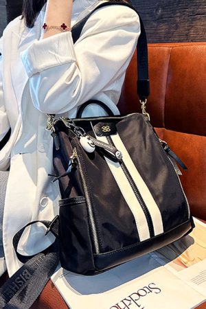 Light Luxury Classic Commuter Backpack for Women - Water-Resistant Dual-Use Shoulder and Backpack, Stylish High-End Design