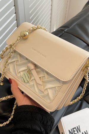 Light Luxury French Shoulder Bag - Versatile Lightweight Crossbody Chain Bag - Small Square Design for Women - Fashionable Commuting Accessory