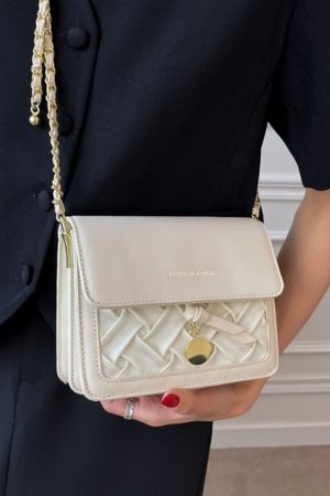 Light Luxury French Shoulder Bag - Versatile Lightweight Crossbody Chain Bag - Small Square Design for Women - Fashionable Commuting Accessory