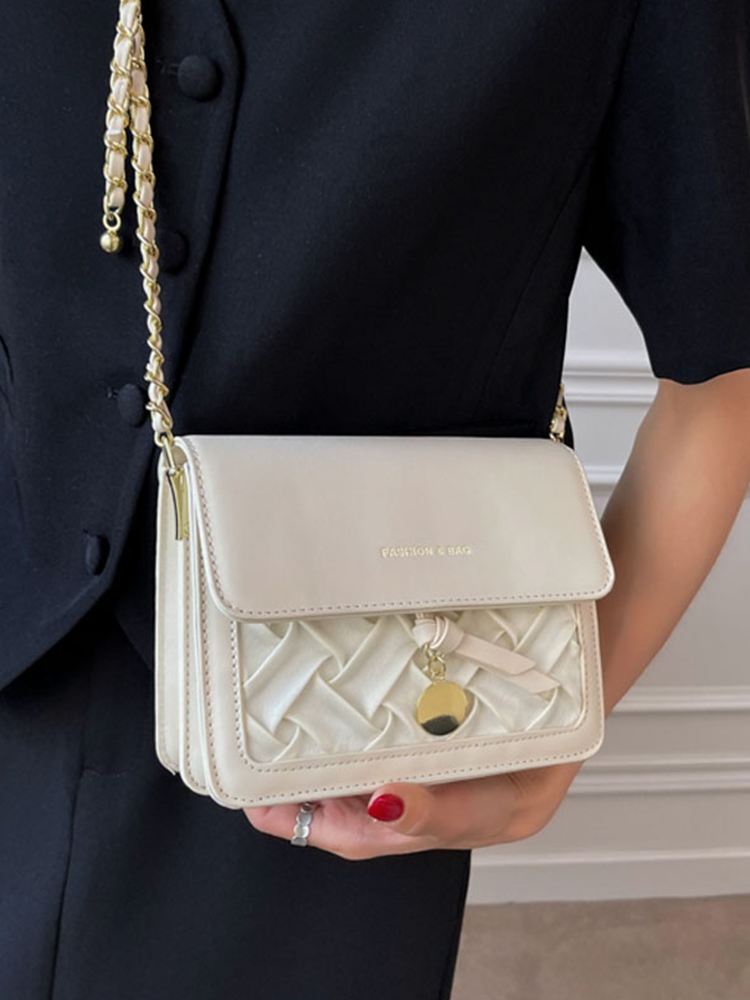 Light Luxury French Shoulder Bag - Versatile Lightweight Crossbody Chain Bag - Small Square Design for Women - Fashionable Commuting Accessory Light Luxury French Shoulder Bag - Versatile Lightweight Crossbody Chain Bag - Small Square Design for Women - Fashionable Commuting Accessory