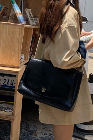 Light Luxury Retro Crossbody Bag for Women - High-End Minimalist Shoulder Bag with Large Capacity for Commuting