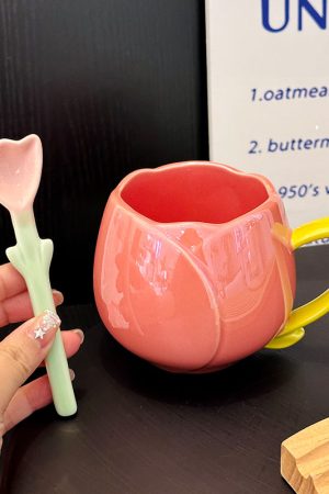 Light Luxury Tulip Ceramic Drinking Cup - Elegant Gift for Girls, Perfect Birthday Mug for Best Friends