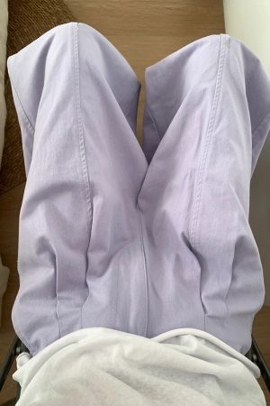 Light Purple Wide-Leg Cropped Jeans for Women - Plus Size, Loose Fit, Flattering for Pear-Shaped Figures, Trendy Casual Style