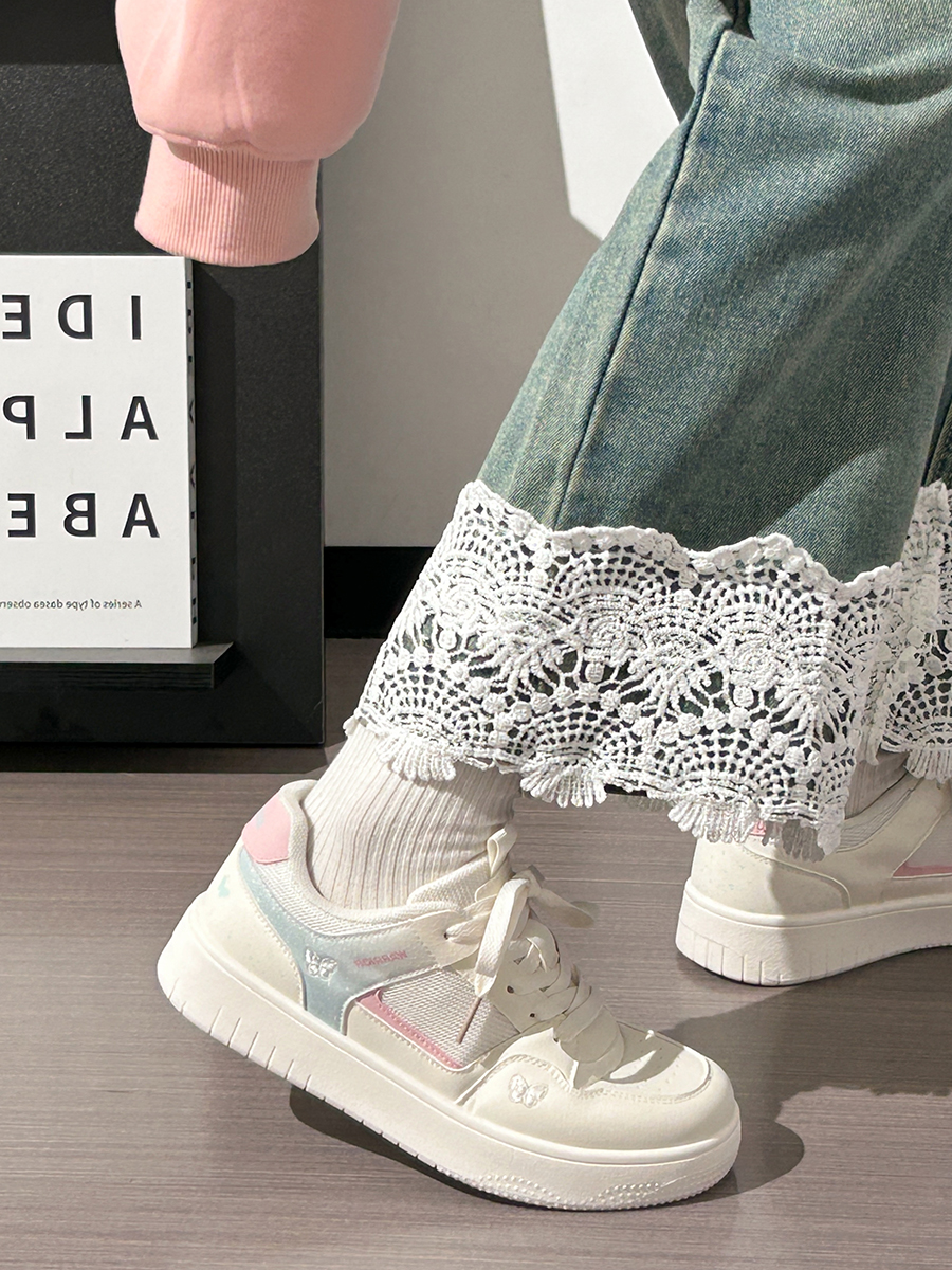 Lightweight Breathable White Sneakers for Women - 2025 Summer Mesh Casual Shoes, Korean Style Versatile Sports Footwear for Students Lightweight Breathable White Sneakers for Women - 2025 Summer Mesh Casual Shoes, Korean Style Versatile Sports Footwear for Students