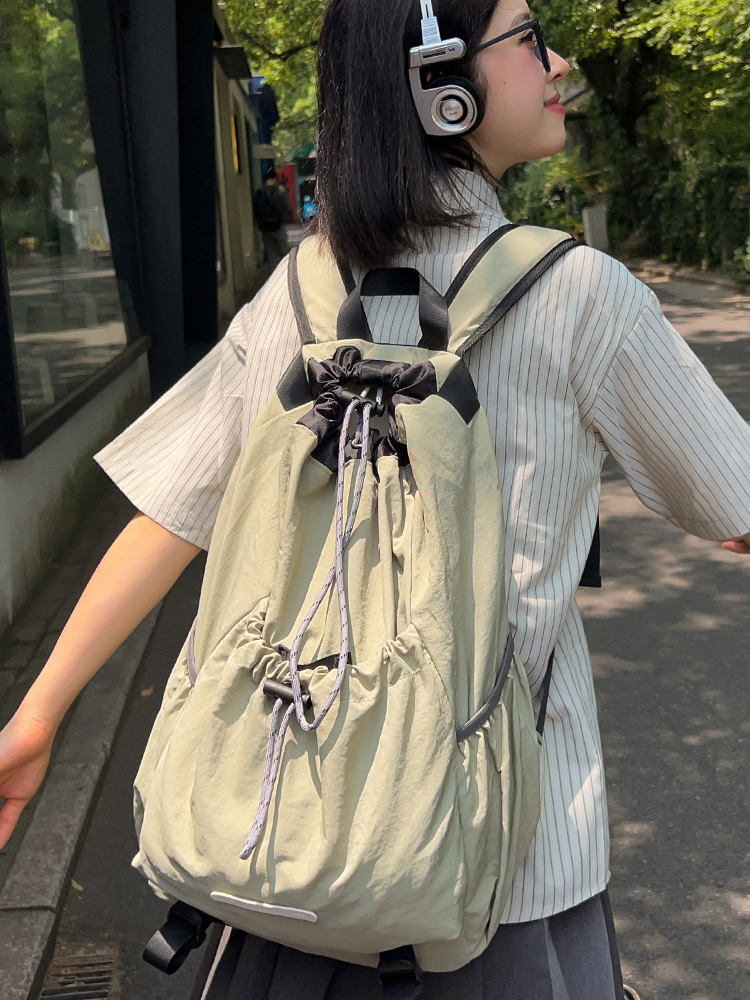 Lightweight Drawstring Backpack for Men - Summer 2025 Outdoor Cycling & Travel Bag, Ideal for School & Mountaineering Adventures Lightweight Drawstring Backpack for Men - Summer 2025 Outdoor Cycling & Travel Bag, Ideal for School & Mountaineering Adventures