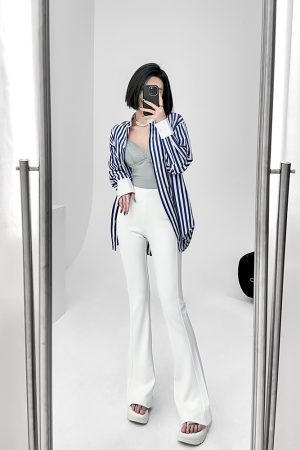 Lightweight High-Waisted Flared Pants for Women - Stretchy Draping Wide-Leg, Slimming Floor-Length Design for Spring and Autumn