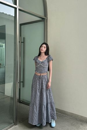 Lightweight High-Waisted Long Skirt Set with Checkered Short-Sleeve Top - Trendy 2-Piece Outfit for Summer Style