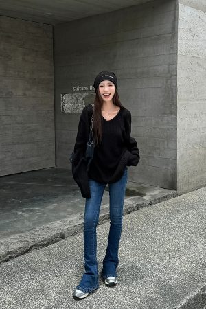 Lightweight High-Waisted Slim-Fit Flared Pants for Spring & Autumn - Extra Long Deep Blue Denim Jeans