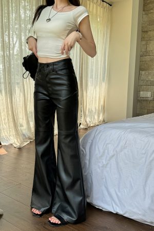 Lightweight High-Waisted Wide-Leg Flared Pants for Women - Slimming Mid-Rise Floor-Length PU Leather Trousers for Spring & Autumn