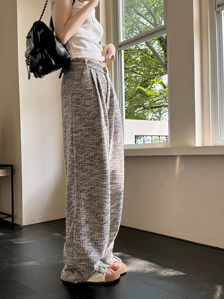 Lightweight High-Waisted Wide-Leg Pants for Women - Loose Fit, Thin Fabric, Perfect for Spring, Summer, Autumn & Winter Lightweight High-Waisted Wide-Leg Pants for Women - Loose Fit, Thin Fabric, Perfect for Spring, Summer, Autumn & Winter