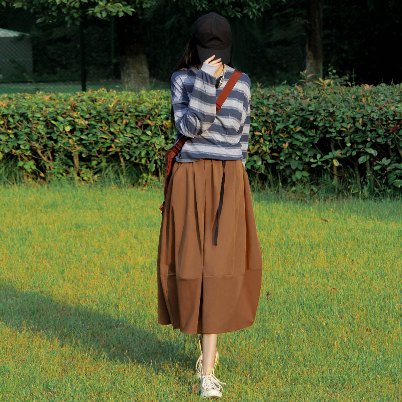 Lightweight Japanese Style Mid-Length Women's Skirt with Magnetic Buckle, Versatile Floral Bud Design for Spring and Autumn Fashion Lightweight Japanese Style Mid-Length Women's Skirt with Magnetic Buckle, Versatile Floral Bud Design for Spring and Autumn Fashion