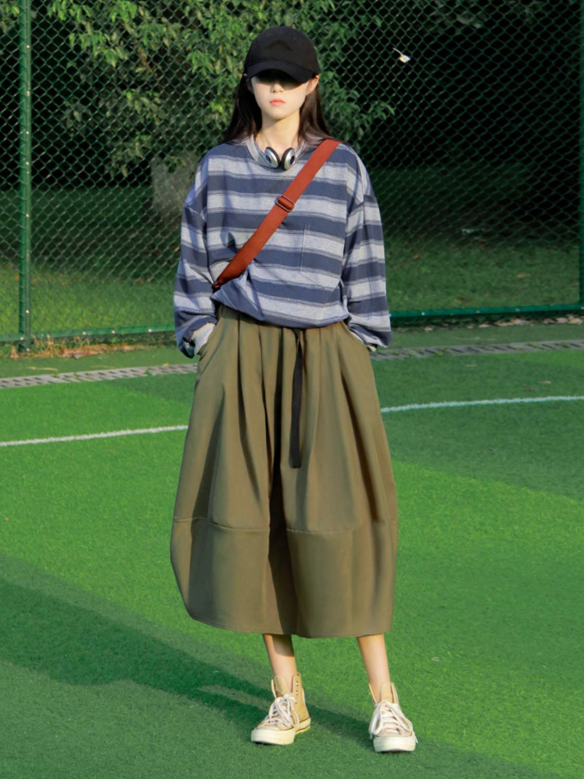 Lightweight Japanese Style Mid-Length Women's Skirt with Magnetic Buckle, Versatile Floral Bud Design for Spring and Autumn Fashion Lightweight Japanese Style Mid-Length Women's Skirt with Magnetic Buckle, Versatile Floral Bud Design for Spring and Autumn Fashion