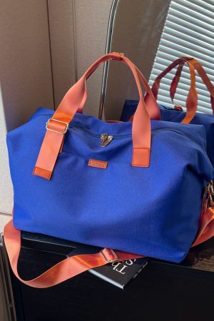 Lightweight Large Capacity Canvas Travel Bag for Women - Commuting, Fitness, and Short-Distance Outing Tote