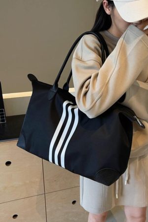 Lightweight Large Capacity Shoulder Tote Bag for Travel, Maternity Storage, Gym, Fitness - Versatile Everyday Use