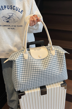 Lightweight Large-Capacity Travel Bag - Versatile Commuting Shoulder Bag for Business Trips, Gym, and Maternity Storage