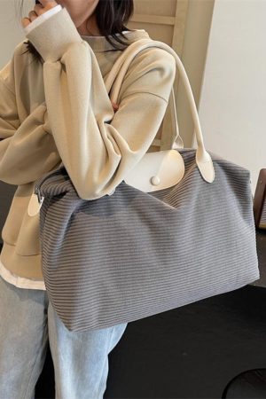 Lightweight Large-Capacity Travel Bag - Versatile Gym, Commuter, and Maternity Shoulder Bag for Short-Distance Business Trips