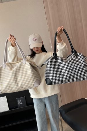 Lightweight Large-Capacity Travel Bag for Commuting, Gym, and Maternity - Versatile Short-Distance Business Trip Tote