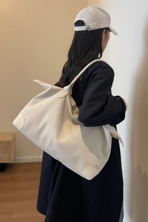 Lightweight Large-Capacity Travel Bag for Commuting, Gym, Maternity & Short-Distance Trips - Stylish Versatile Shoulder Bag