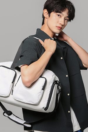 Lightweight Large Capacity Travel Crossbody Bag for Women - Casual Solid Color Luggage Storage & Outdoor Sports Fitness Bag