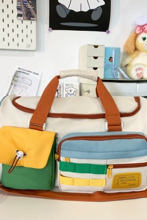 Lightweight Large Capacity Travel Handbag for Women - Stylish Storage Bag for Fitness, Maternity, and Short-Distance Journeys