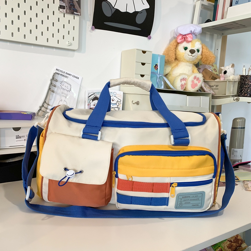 Lightweight Large Capacity Travel Handbag for Women - Stylish Storage Bag for Fitness, Maternity, and Short-Distance Journeys Lightweight Large Capacity Travel Handbag for Women - Stylish Storage Bag for Fitness, Maternity, and Short-Distance Journeys