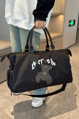 Lightweight Large Capacity Travel Tote Bag for Women - Stylish Sports Fitness Handbag for Short-Distance Journeys