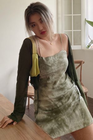 Lightweight Long Sleeve Sun Protection Top for Women - Loose Slimming Outer Layer Design for Spring/Summer 2023, Y2K Style