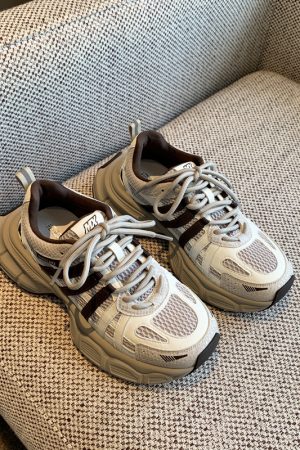 Lightweight Mesh Sports Shoes for Women - Casual Lace-Up Thick-Soled Dad Sneakers, Comfortable & Breathable 2025 Style