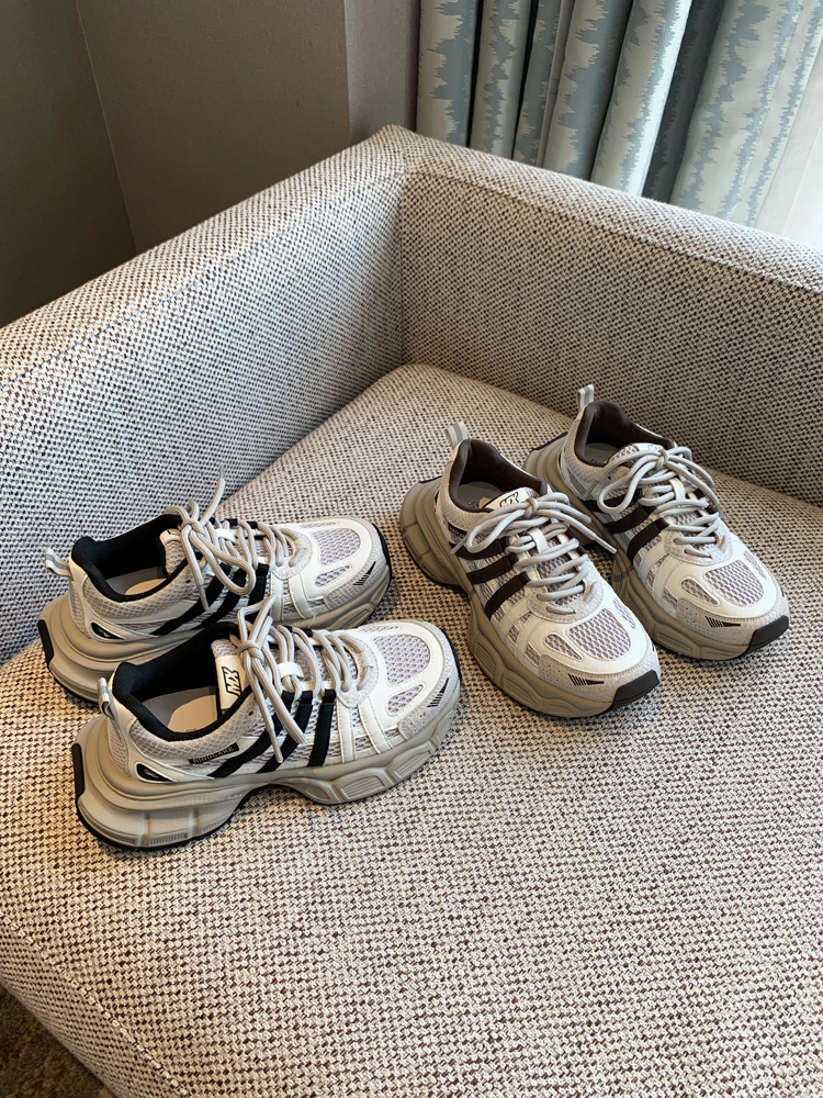 Lightweight Mesh Sports Shoes for Women - Casual Lace-Up Thick-Soled Dad Sneakers, Comfortable & Breathable 2025 Style Lightweight Mesh Sports Shoes for Women - Casual Lace-Up Thick-Soled Dad Sneakers, Comfortable & Breathable 2025 Style